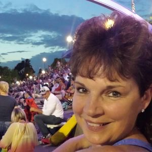 Meet your Posher, Tomi